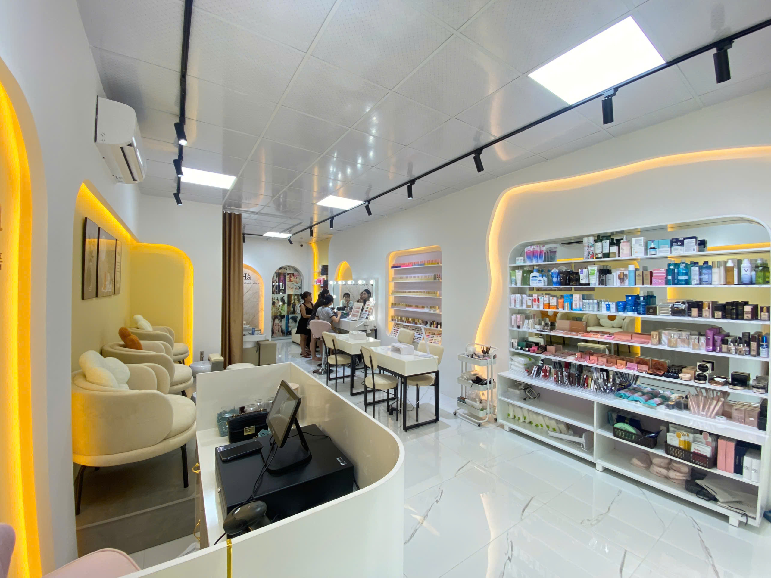 Thiết Kế Spa Hà Nội Tại 196 Hoàng Công Chất – Không Gian Hiện Đại, Sang Trọng Và Nổi Bật Thương Hiệu